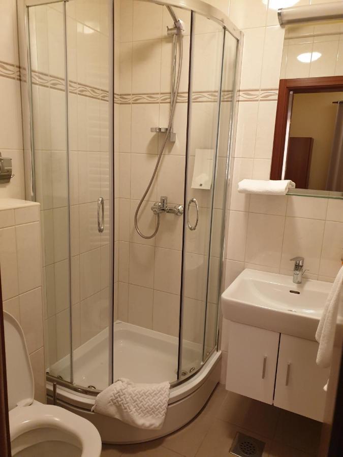 Hotel Roski Slap Drnis Luaran gambar
